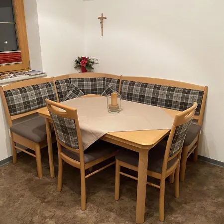 Huber Rosmarie Apartamento *