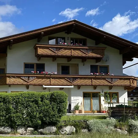 Huber Rosmarie שוונדאו